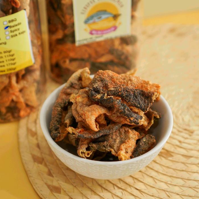 

Kerupuk Kulit Ikan Salmon Rasa Balado Toples Jumbo 250gr Cemilan Kriuk Cruncy