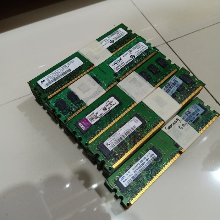 RAM MEMORY PC DDR2 2GB 2RX8 PC2 5300U MERK CAMPUR BERGARANSI