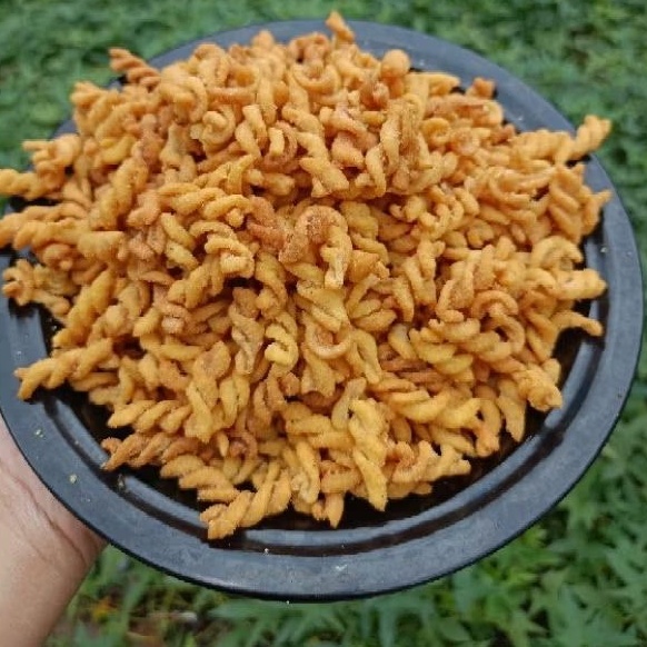 

Camilan makaroni spiral ulir original gurih manis renyah viral 1kg