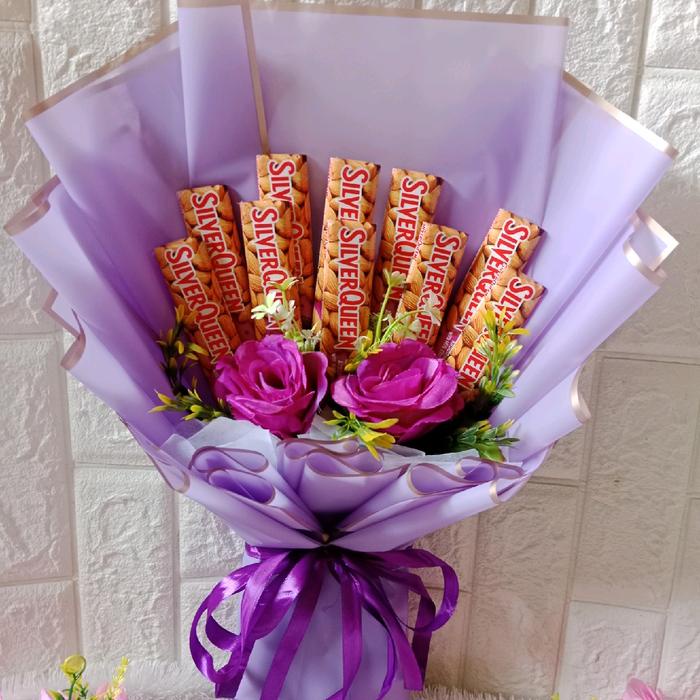 

Diskon Bucket Coklat Cantik Murah/Bucket Hadiah Valentine/ Ultah/ Aniversary / Graduation Dll Ready