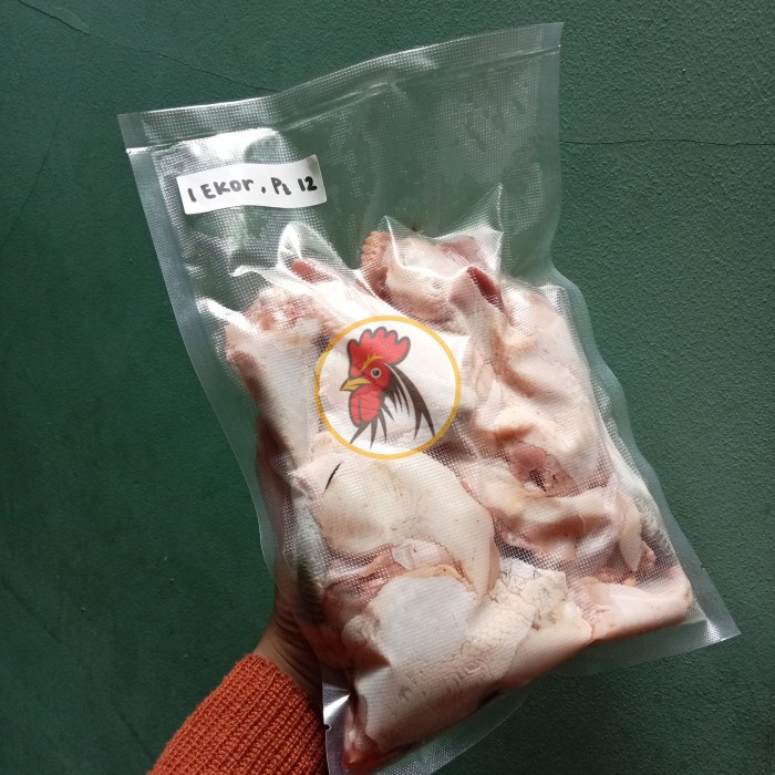 

HJK Ayam Kampung Fresh 700-750 gram bisa potong 4-12 bagian