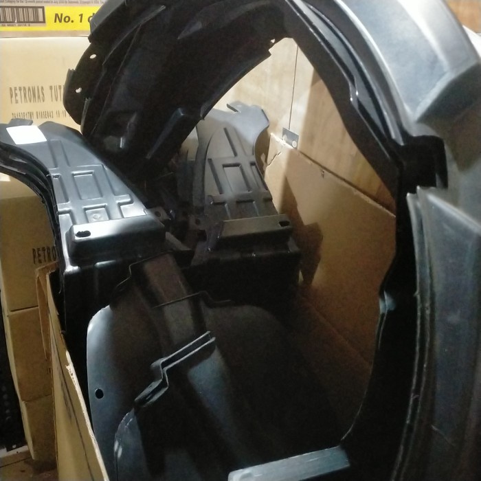 Liner Fender Depan Proton Exora Set