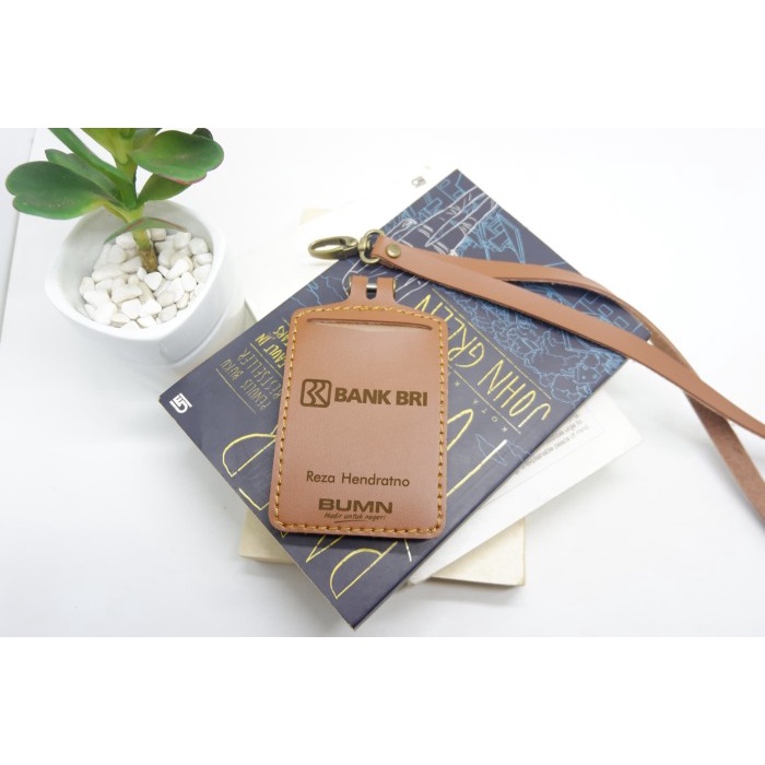 

ATKJaya- ID Card Holder Besi Kait 1 Slot Free Customized Faux Leather Terlaris