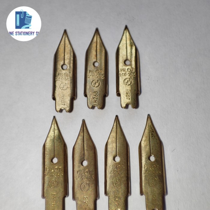 

NIB PILOT FOUNTAIN PEN 14K-585 NIB GOLD