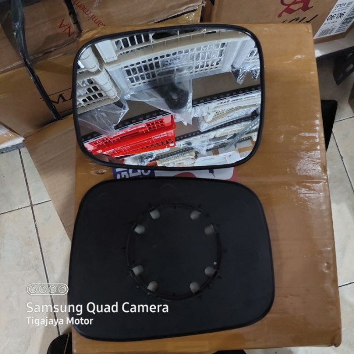 Kurapika Part KACA SPION MOBIL KACA SEPION MOBIL ISUZU PANTHER LSLVLMTOURING Berkualitas