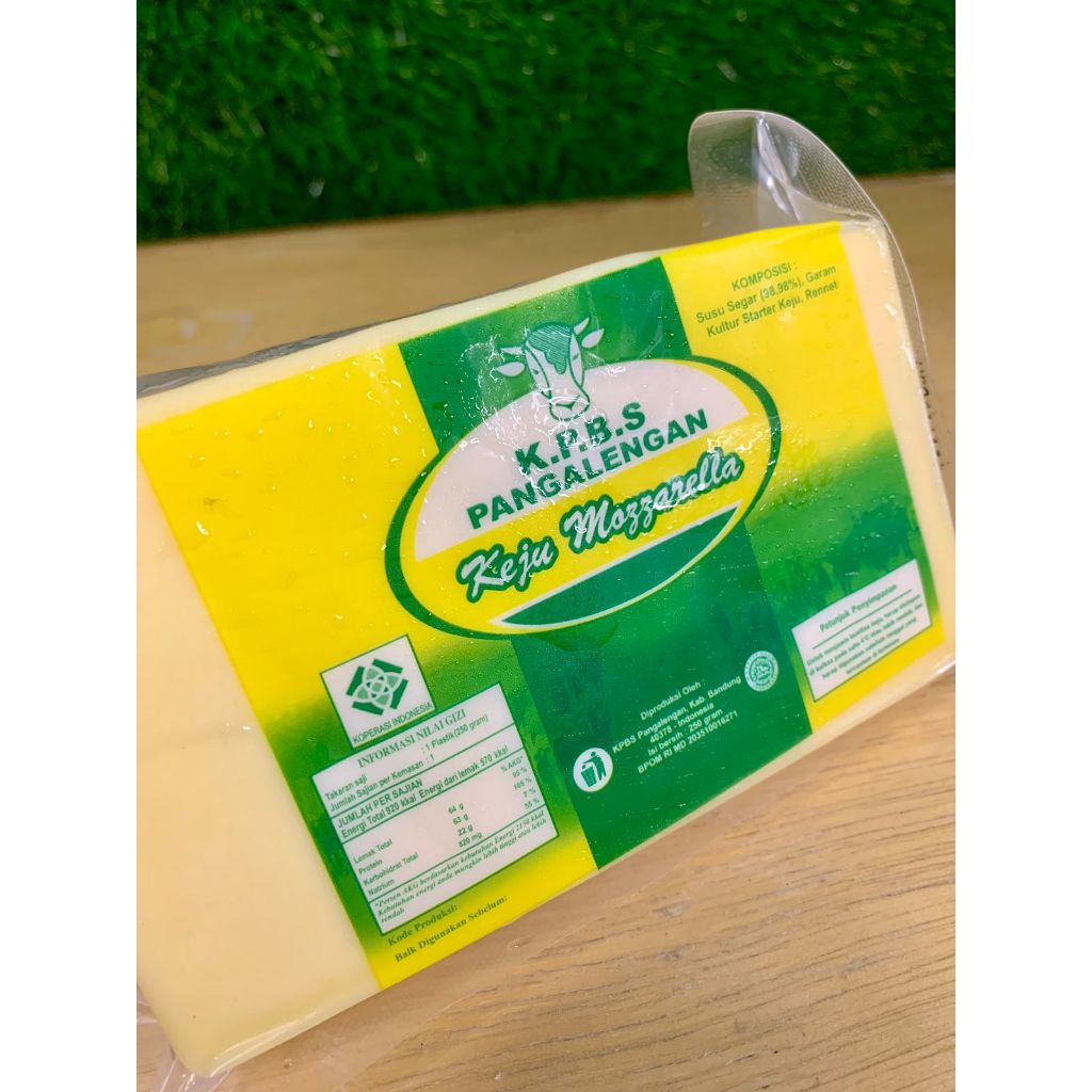

Kpbs Pangalengan Keju Mozzarella 250gr