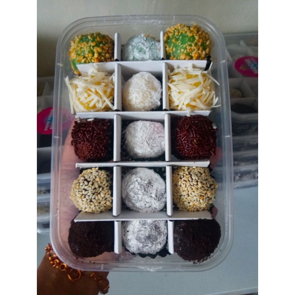 

HJ mochi kameumeut- mix rasa isi 15 pcs ekstra packing dus aman