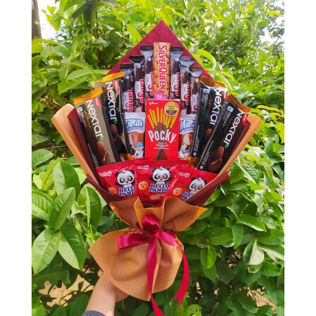 

HJ (S) Buket MARUN GOLD COWO KEREN SILVERQUEEN MINI/paket/bingkisan Snack Ulang Tahun/Ultah/