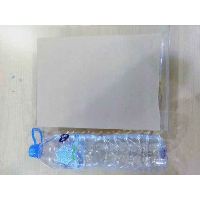 

Tempat brosur A 4