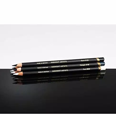 

DERWENT ARTISTS PENCIL BLACK & WHITE SET 6.
