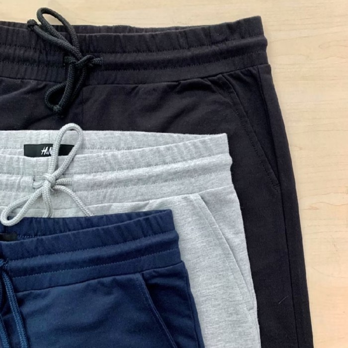 (Best) Celana Pendek Bahan Pria Uniqlo Branded Sisa Ekspor Original