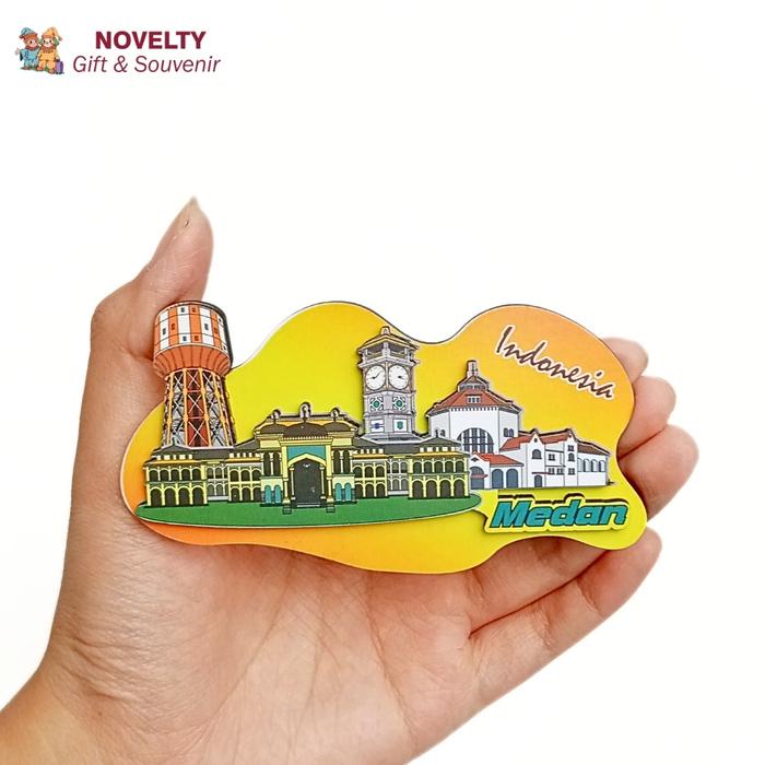 SOUVENIR MAGNET KULKAS MEDAN OLEH OLEH SUMATERA UTARA NEGARA INDONESIA KODE 83