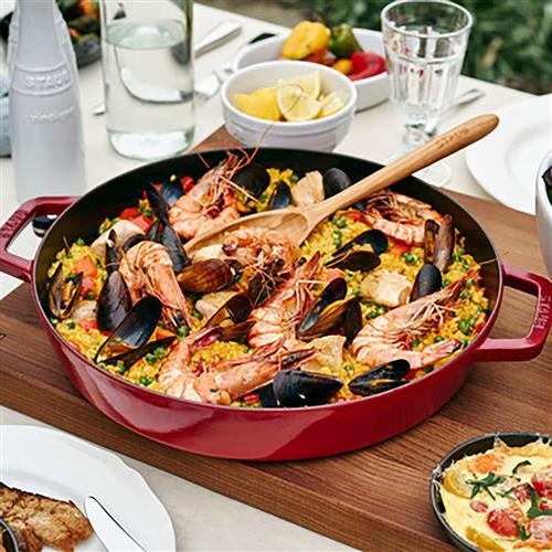 Staub original round pan / paella pan 20cm