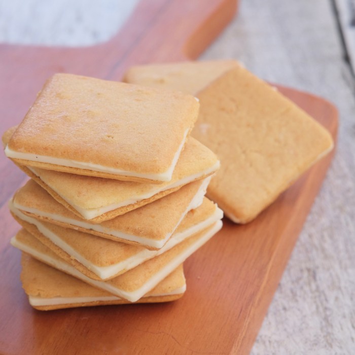 

Cheese Cookie Sandwich - Kue Kering Cheese Jepang Enak Bestseller!! Nichi Nichi By Farine Promo