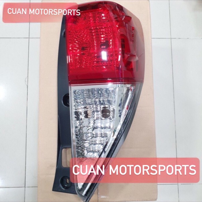 BISA GOSEND LAMPU STOP STOP LAMP KANAN TOYOTA INNOVA REBORN 2016 TERMURAH