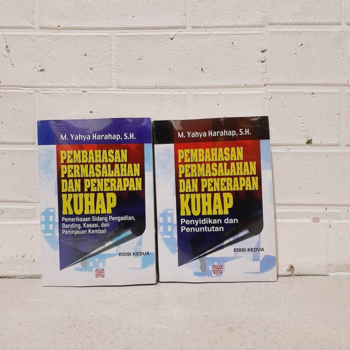 

Produk Viral Paket 2 Buku Pembahasan Permasalahan & Penerapan Kuhap Edisi 2-M. Yahya Harahap Packing