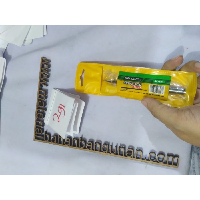 

Jual [READY] bolpen pelubang baja 4 inch pembuat tanda titik tajam center punch