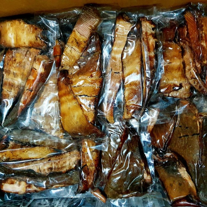 

Ikan Pari Asap Mentah