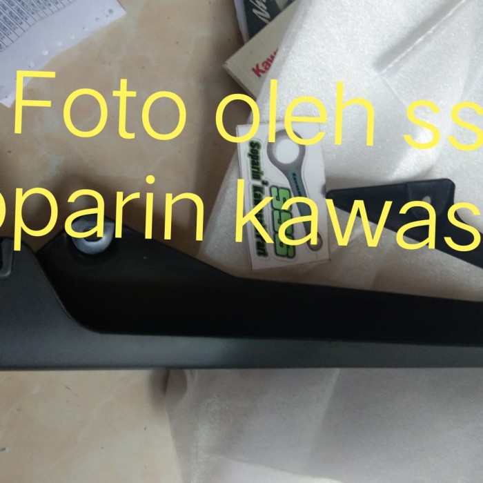 ketengkas tutup rantai ninja 250 karbu