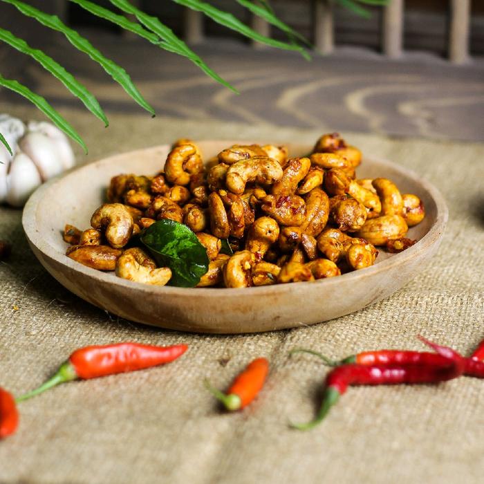 

JTTOP" KACANG METE MEDE PEDAS MANIS ASLI WONOGIRI