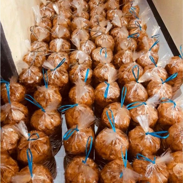 

JTTOP" KERIPIK KACA PEDAS DAUN JERUK 1 KG CHIPS FOOD CHIPS SNACKS KRIPCA KRIPIK