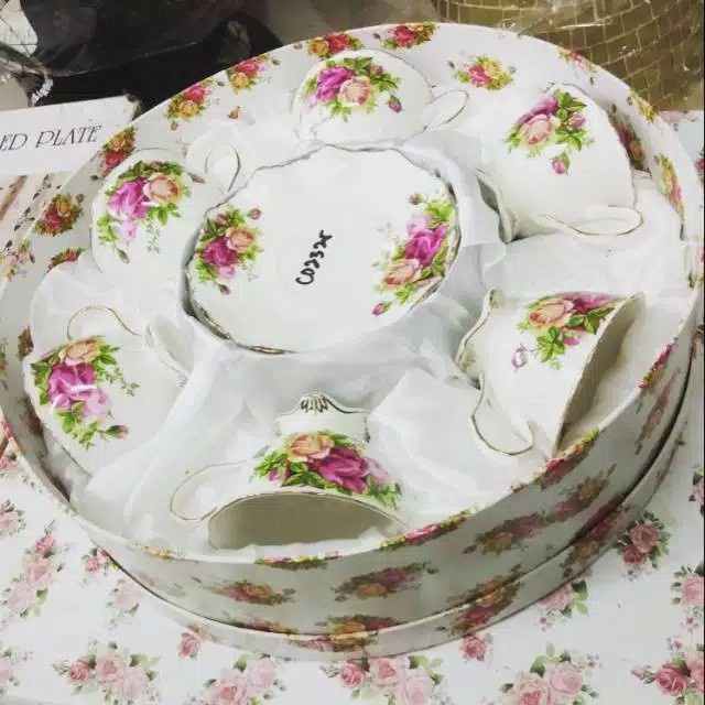 Cangkir capodimonte set 12pcs + Tea set capodimonte keramik set 12pcs