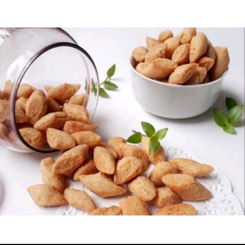 

Kue Biji Ketapang enak Khas BETAWI isi 500 gram WE!