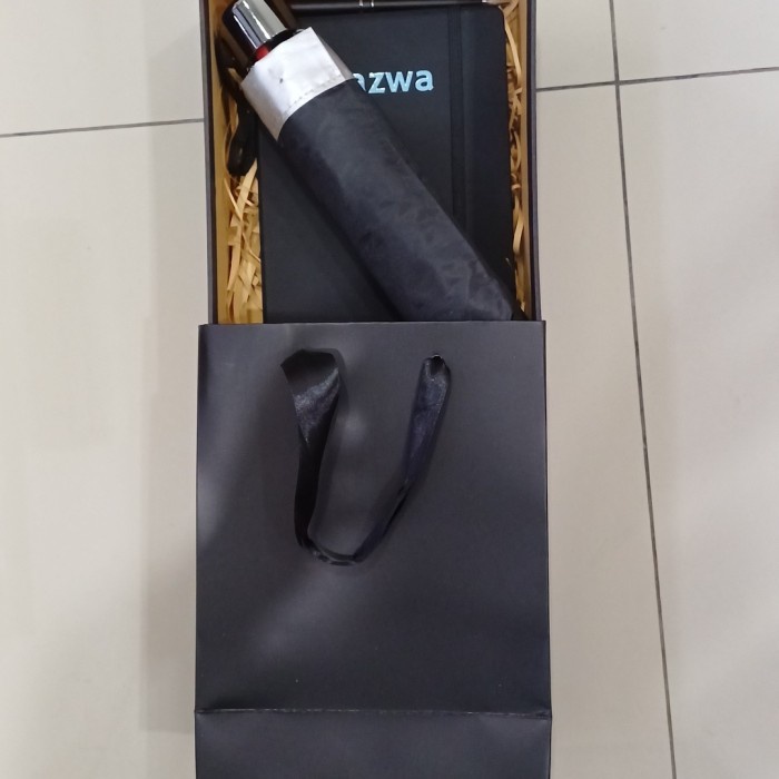 

BARANG TERLARIS Gift set box sliding payung notebook pen