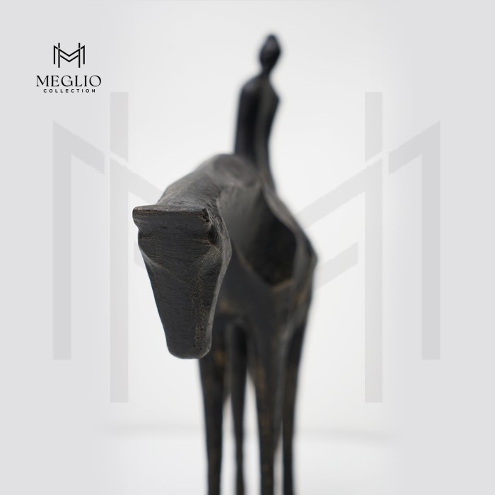 

BARANG TERLARIS Pajangan Kuda Hitam - Horsie - Object Decorative