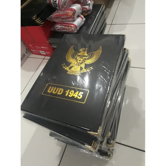 

BARANG TERLARIS PAKET MAP UPACARA DAN SLEMPANG