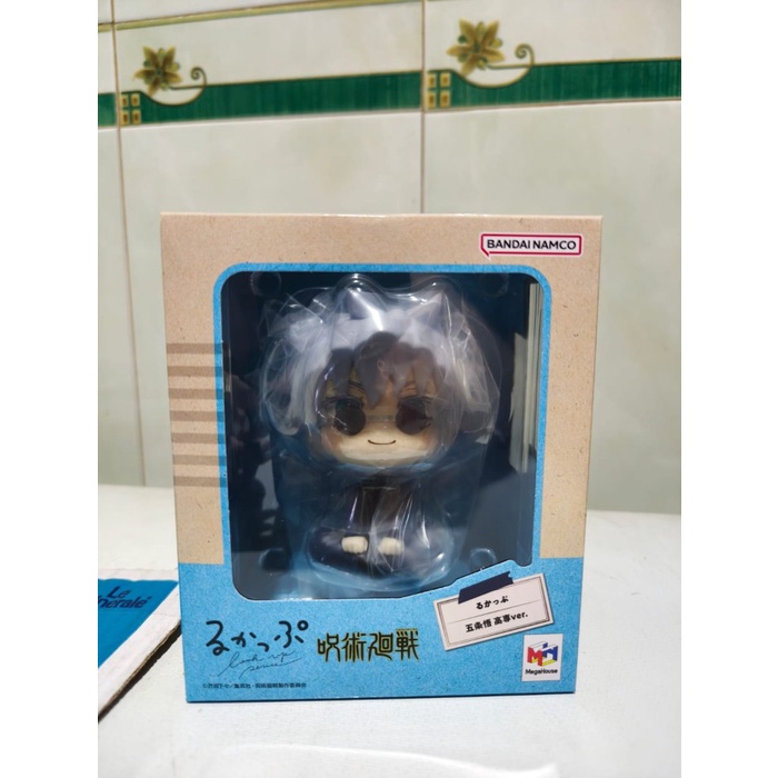 LookUp Figure Satoru Gojo - High School Ver. Jujutsu Kaisen By MegaHouse