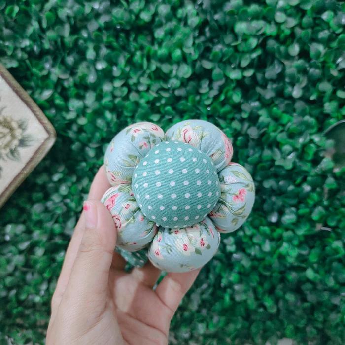 MNTB" PINCUSHION GELANG FLOWER/BANTALAN JARUM
