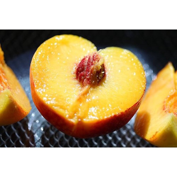 

A Golden Eagle Crunch Peach Manisan Buah Persik