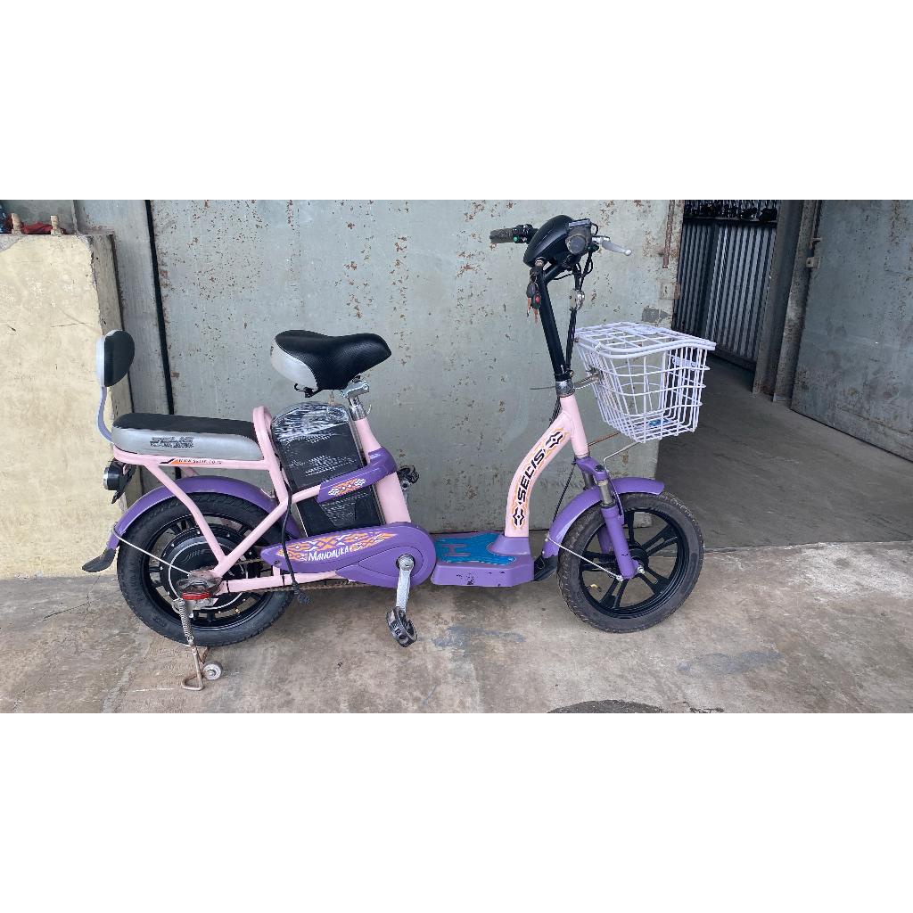 Cuci Gudang - Emoped Sepeda listrik tipe Mandalika