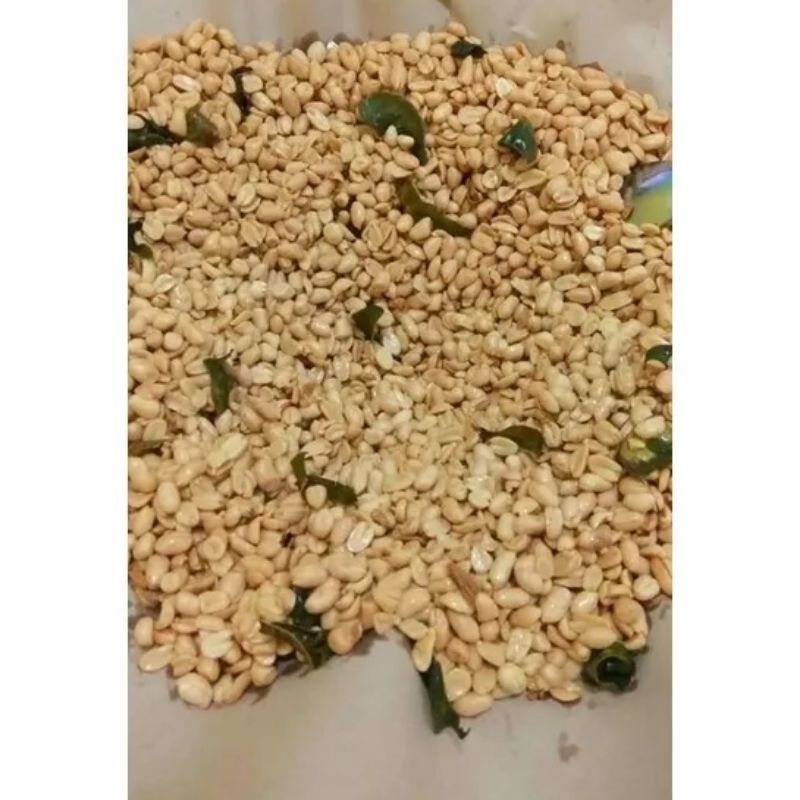 

A Kacang Goreng Bawang Gurih Daun Jeruk Kemasan Pouch 1Kg
