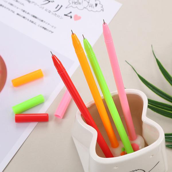 

Pulpen Karakter Beruang Molang Lucu Cute Bear Pena Tinta Gel Hitam Hb1385