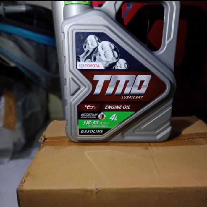 OLI TOYOTA ( TMO 5W-30 ) FULLY SYNTHETIC FORMULLA ,4LITER ,ORIGINAL ORIGINAL