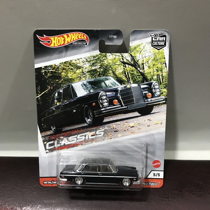 HOTWHEELS MERCEDES BENZ 280 SEL