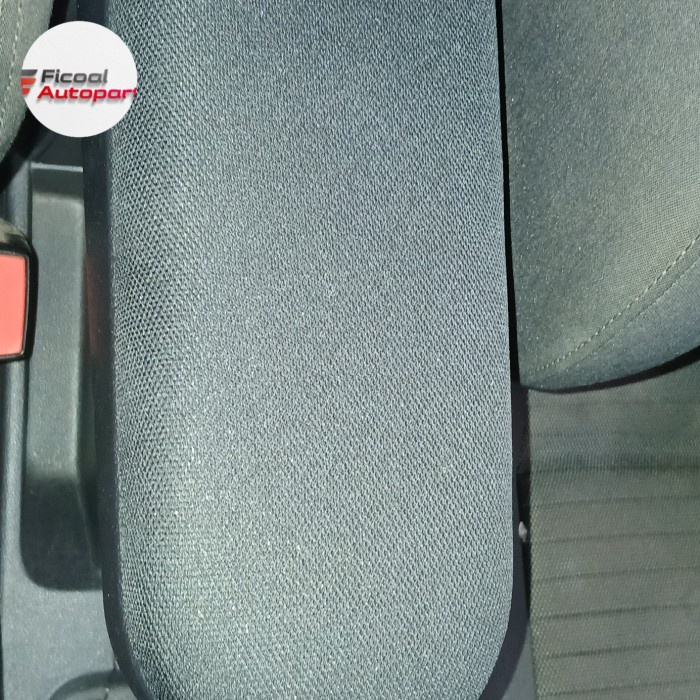 [Expert] armrest vw polo 6R 1.4 2012 up