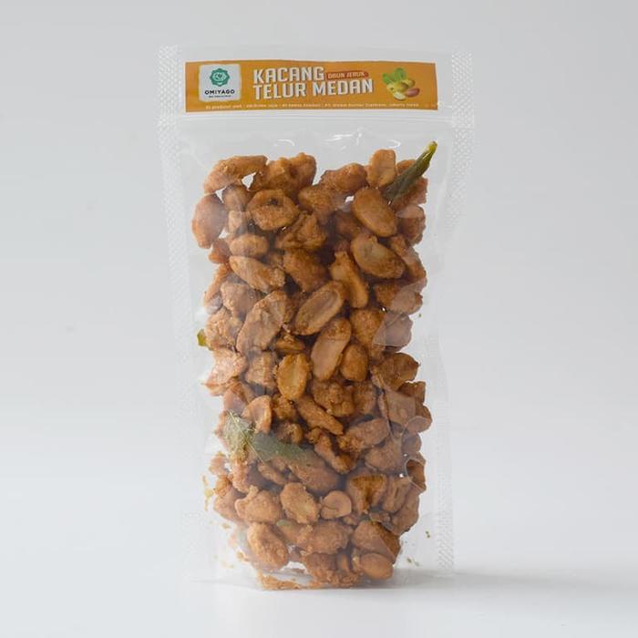 

Buy 1 get 1 Kacang Telur Medan Daun Jeruk Omiyago 100 gr