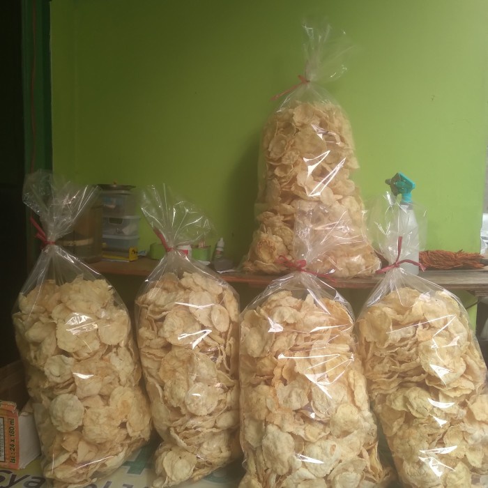 

Emping melinjo matang kemasan pastik 1 kg