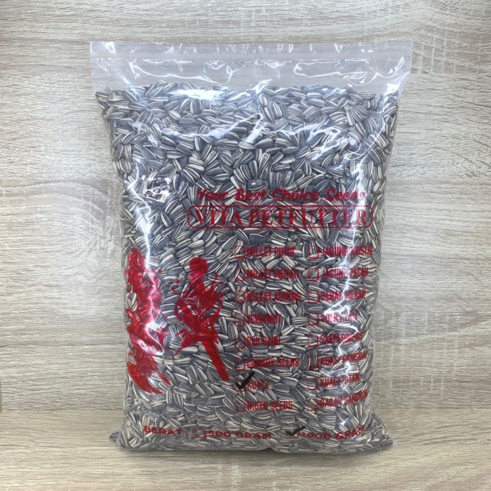 

Biji Kuaci Kwaci Bunga Matahari Untuk Burung Hamster 1 Kg Kuaci Hitam