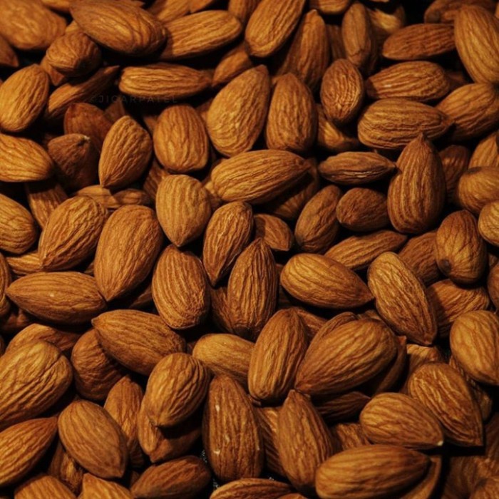 

PROMO KACANG ALMOND BADAM