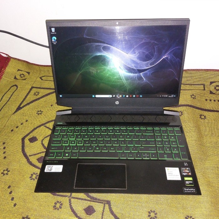 HP Pavillion Gaming 15 ec2407ax (Bekas) *