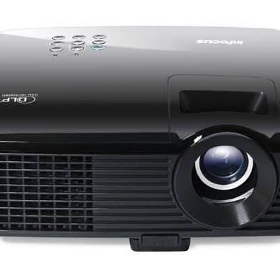 Infocus 105 3000lumens