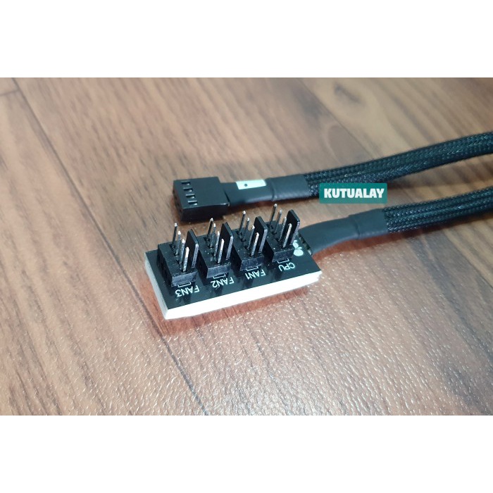 PROMO Konektor Fan Hub 4 Pin to 3/4 Pin 4 Port PC PWM Splitter Kipas CPU FU960