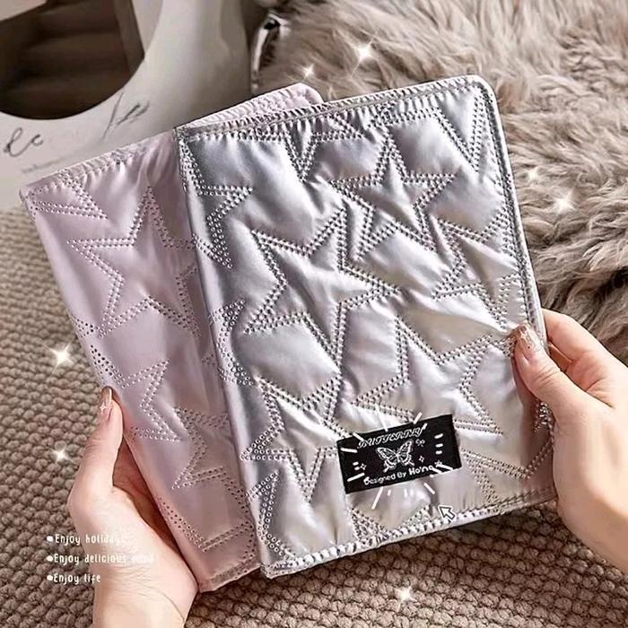 

Binder Silver Retro Aesthetic A5 Collect Book Holder Photo Card Album Kpop Bonus Sleeve 20 Lembar