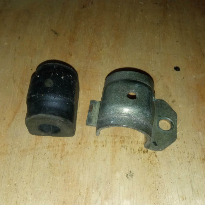 Karet Link Stabilizer Belakang Bmw E34 E36 E38 E39 E46 (Copotan)
