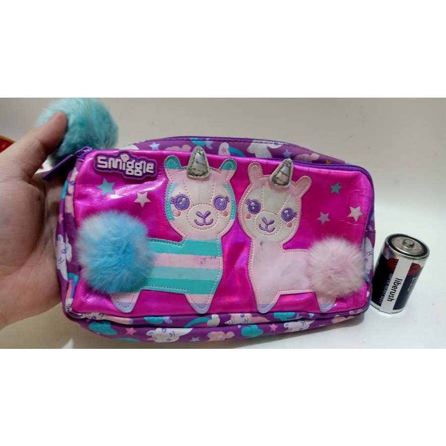 

smiggle pencil case alpaca pocket kotak pensil anak