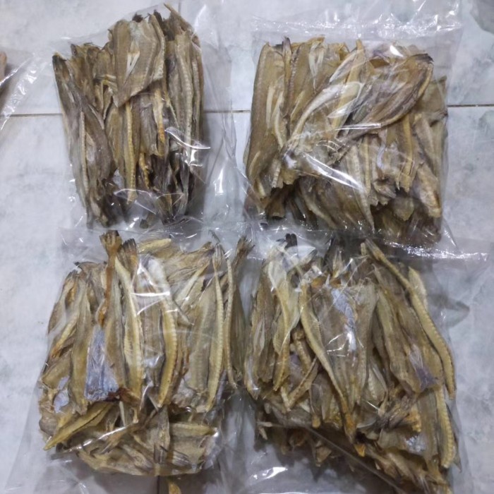 

Kuliner.Kita Ikan Asin Jambrong/Siting Fillet 250Gram